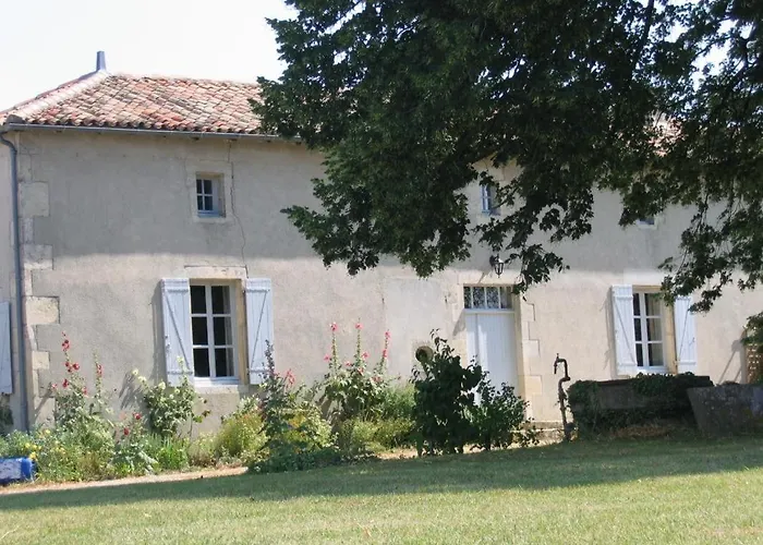 Robale Сasa de vacaciones Romagne (Vienne)